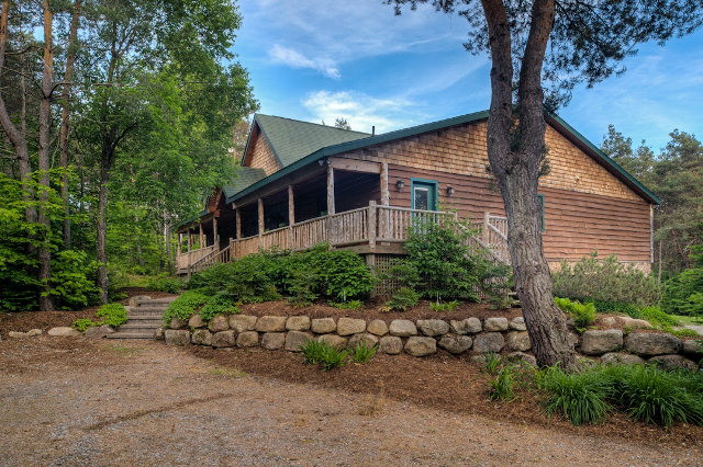 184 Algonquin Drive Lake Placid NY 12946