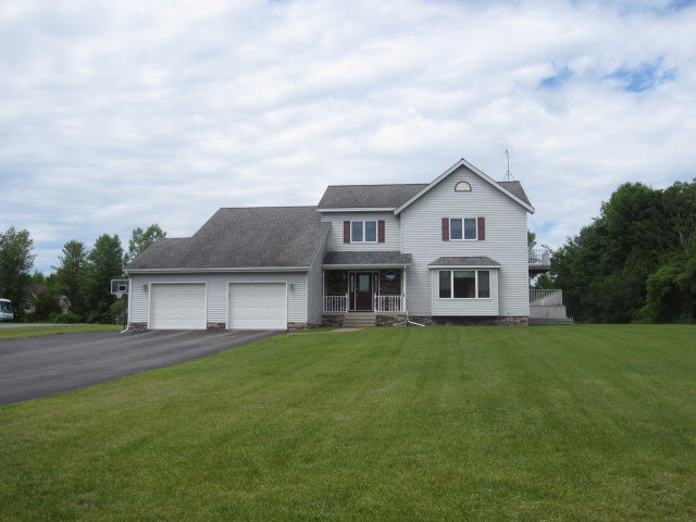 10 Valcour Heights Drive Peru NY 12972