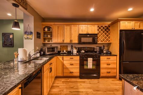 12 Rustic Way Lake Placid NY 12946