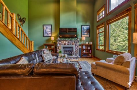 12 Rustic Way Lake Placid NY 12946