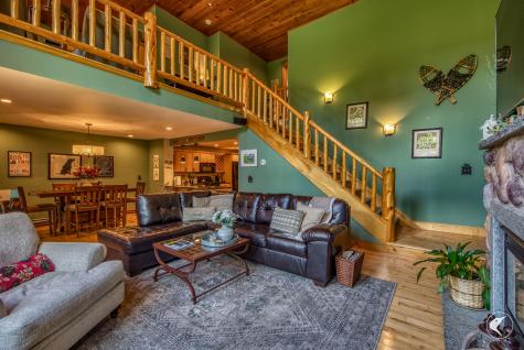 12 Rustic Way Lake Placid NY 12946