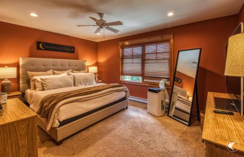 12 Rustic Way Lake Placid NY 12946