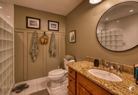 12 Rustic Way Lake Placid NY 12946