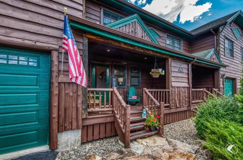 12 Rustic Way Lake Placid NY 12946