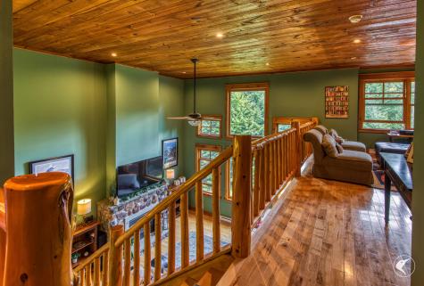 12 Rustic Way Lake Placid NY 12946