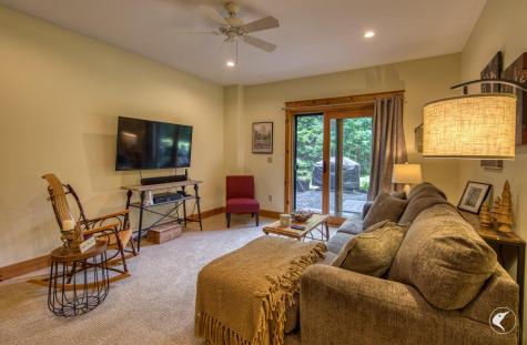 12 Rustic Way Lake Placid NY 12946