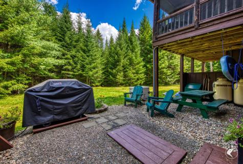 12 Rustic Way Lake Placid NY 12946