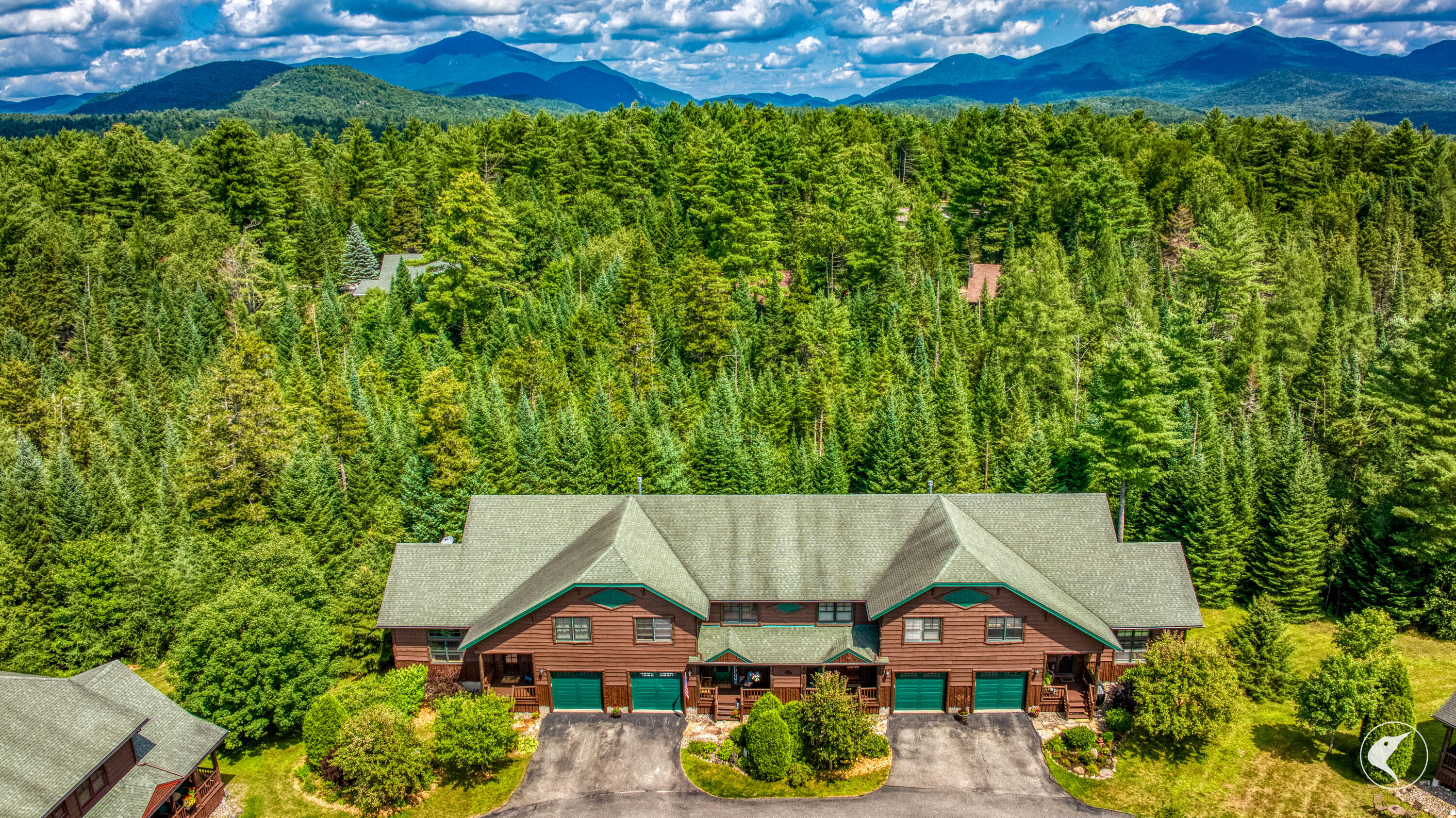 12 Rustic Way Lake Placid NY 12946