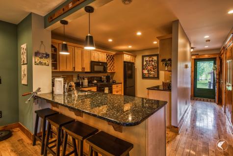 12 Rustic Way Lake Placid NY 12946