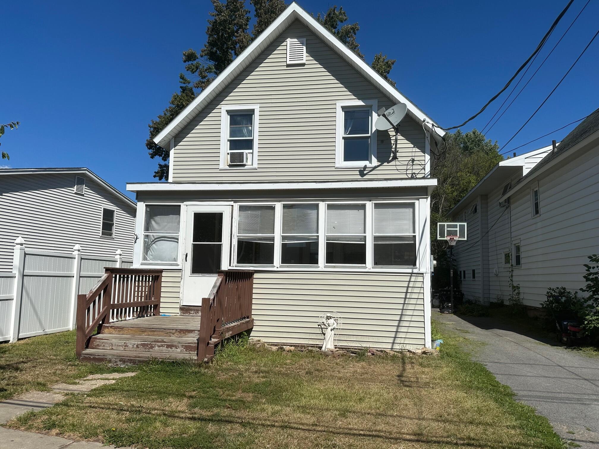 14 Leblanc Lane Plattsburgh NY 12901