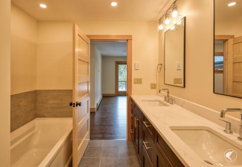 84 Long Pond Trail Lake Placid NY 12946