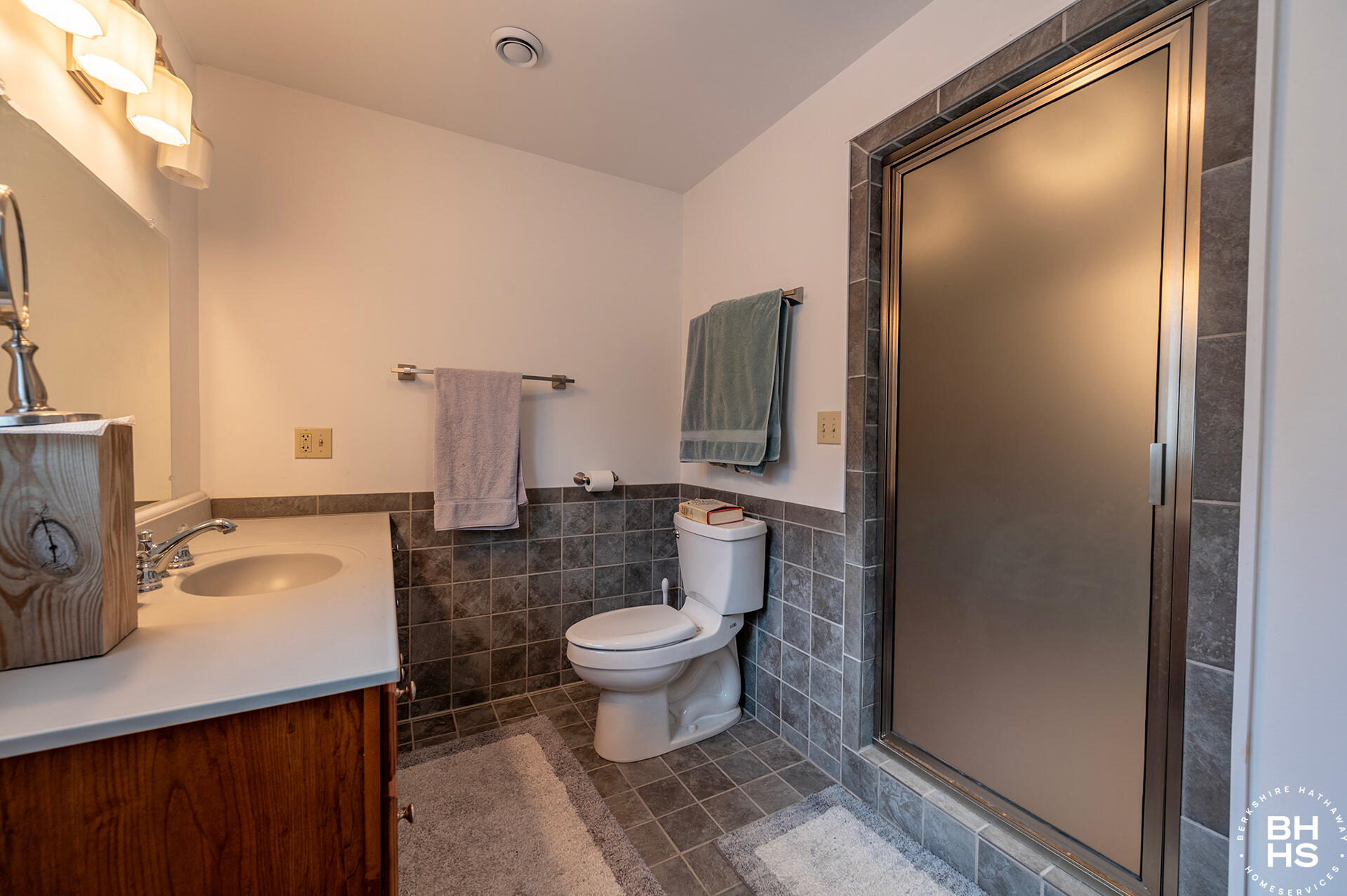 9977 Route 9n Keene NY 12942