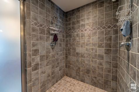 9977 Route 9n Keene NY 12942