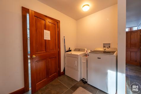 9977 Route 9n Keene NY 12942