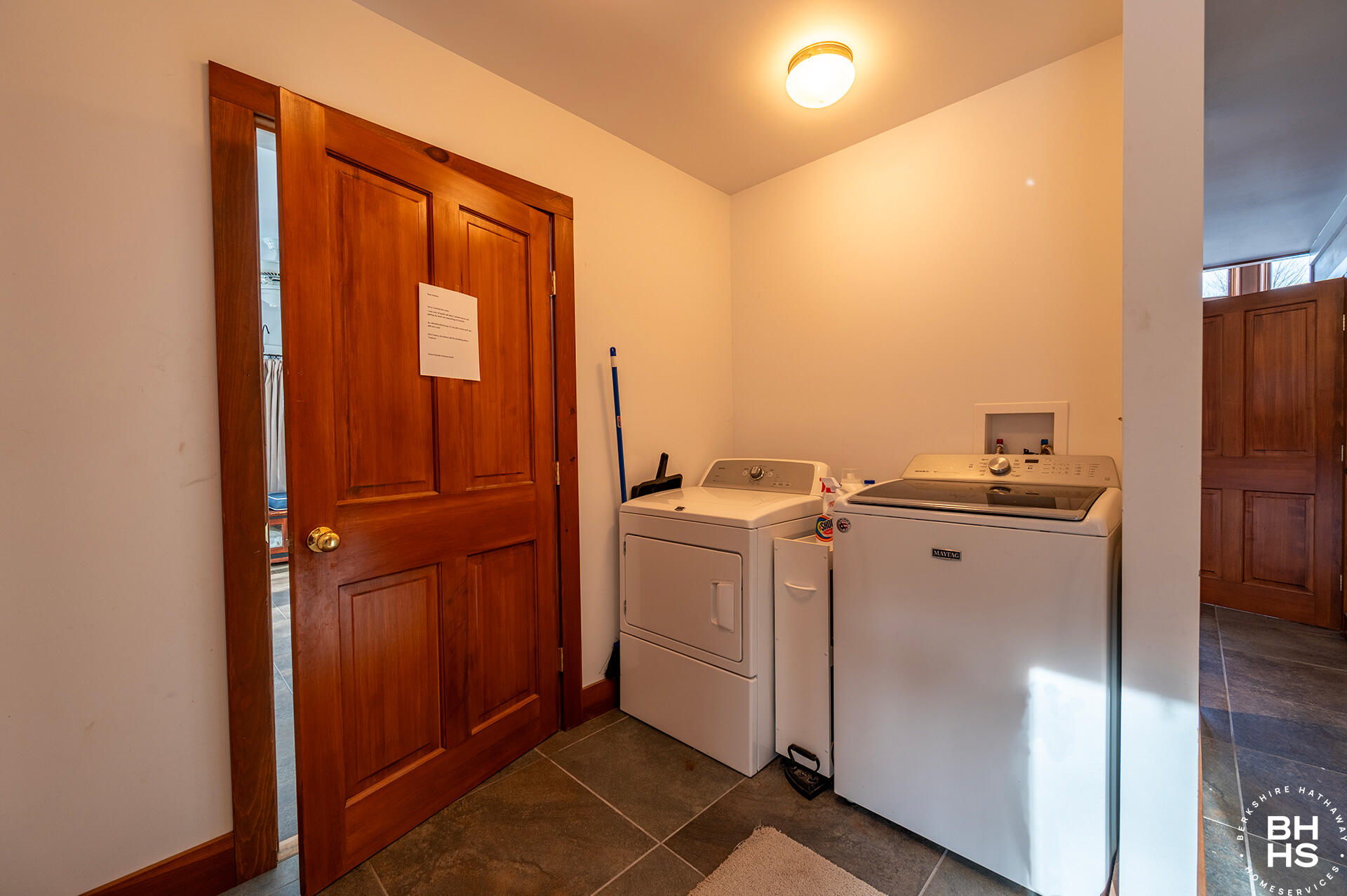 9977 Route 9n Keene NY 12942