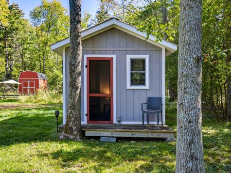 576 Corlear Drive Willsboro NY 12996