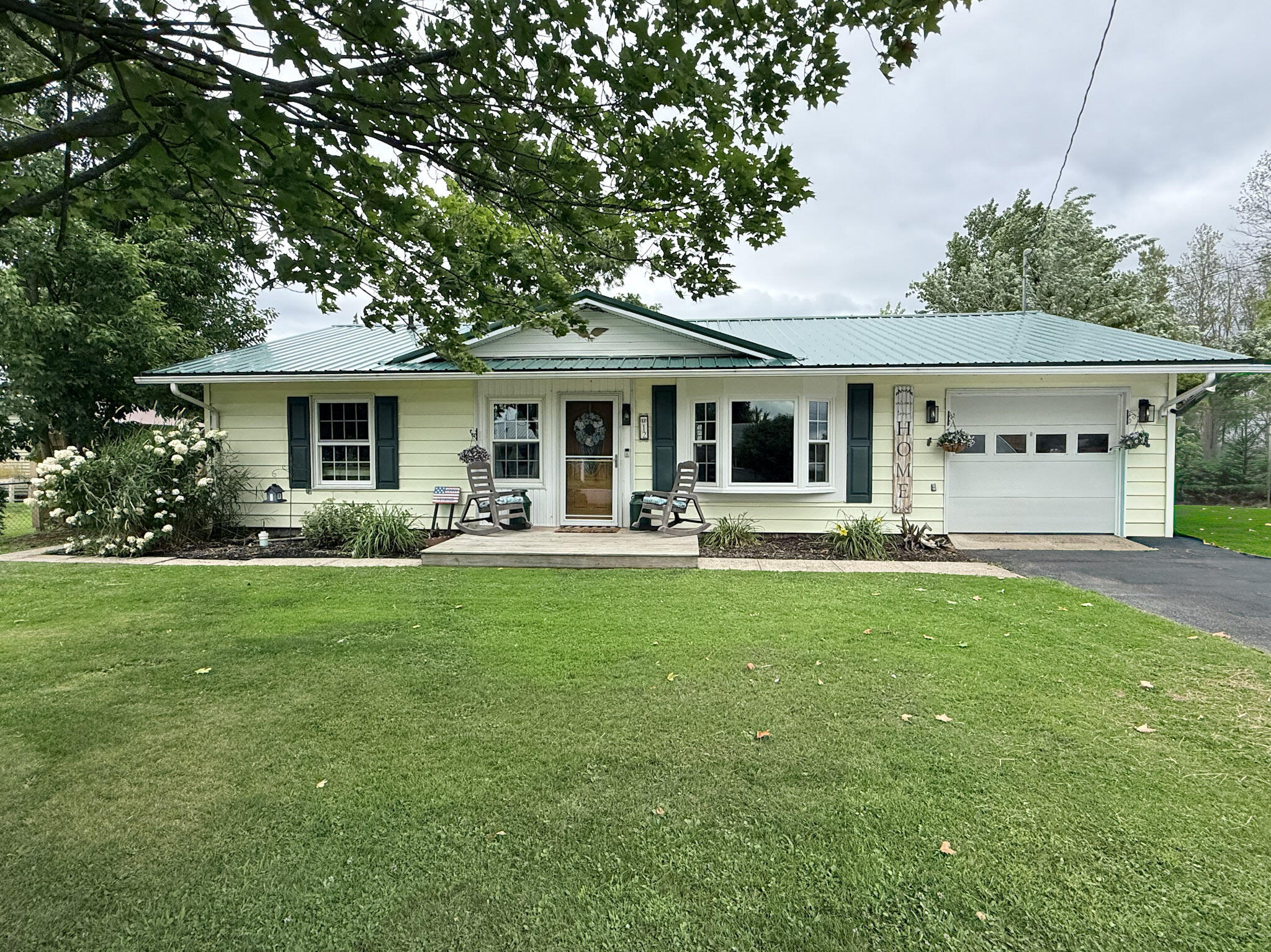 12 Oswego Lane Plattsburgh NY 12901