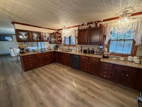 187 South Street Champlain NY 12919