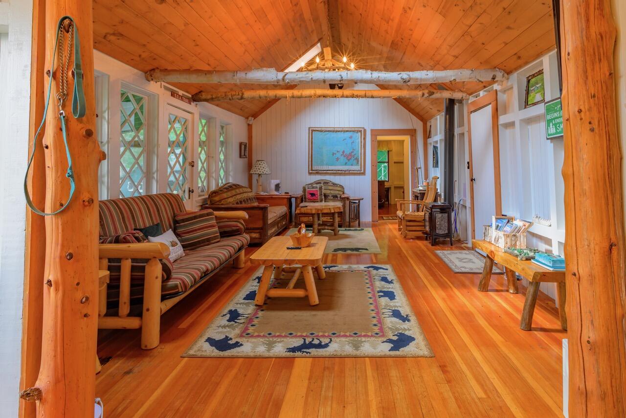 12 George & Bliss Lane Lake Placid NY 12946