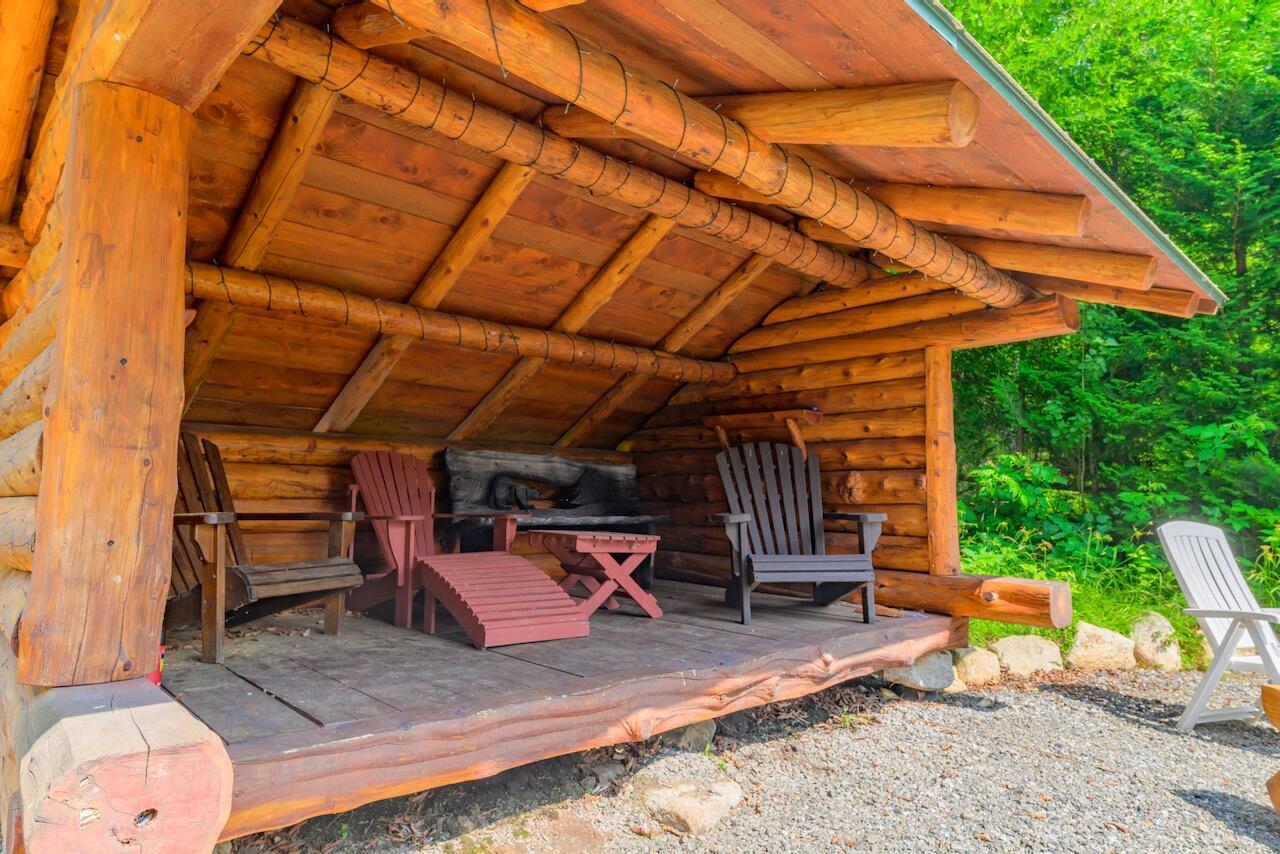 12 George & Bliss Lane Lake Placid NY 12946
