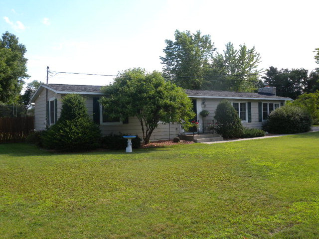 27 Brookside Avenue Morrisonville NY 12962