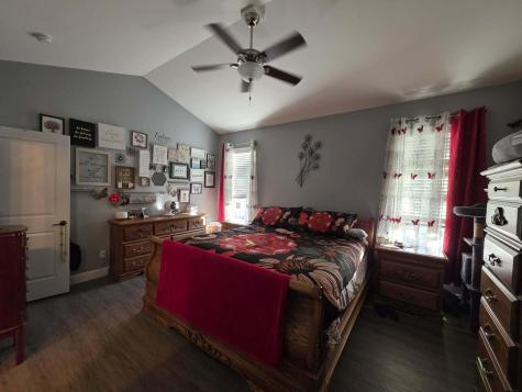24 Louisiana Avenue Plattsburgh NY 12903