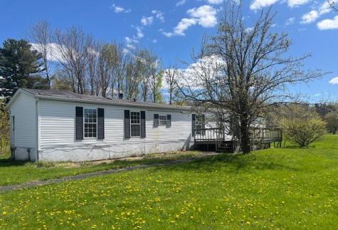 11 Maple Avenue Chateaugay NY 12920