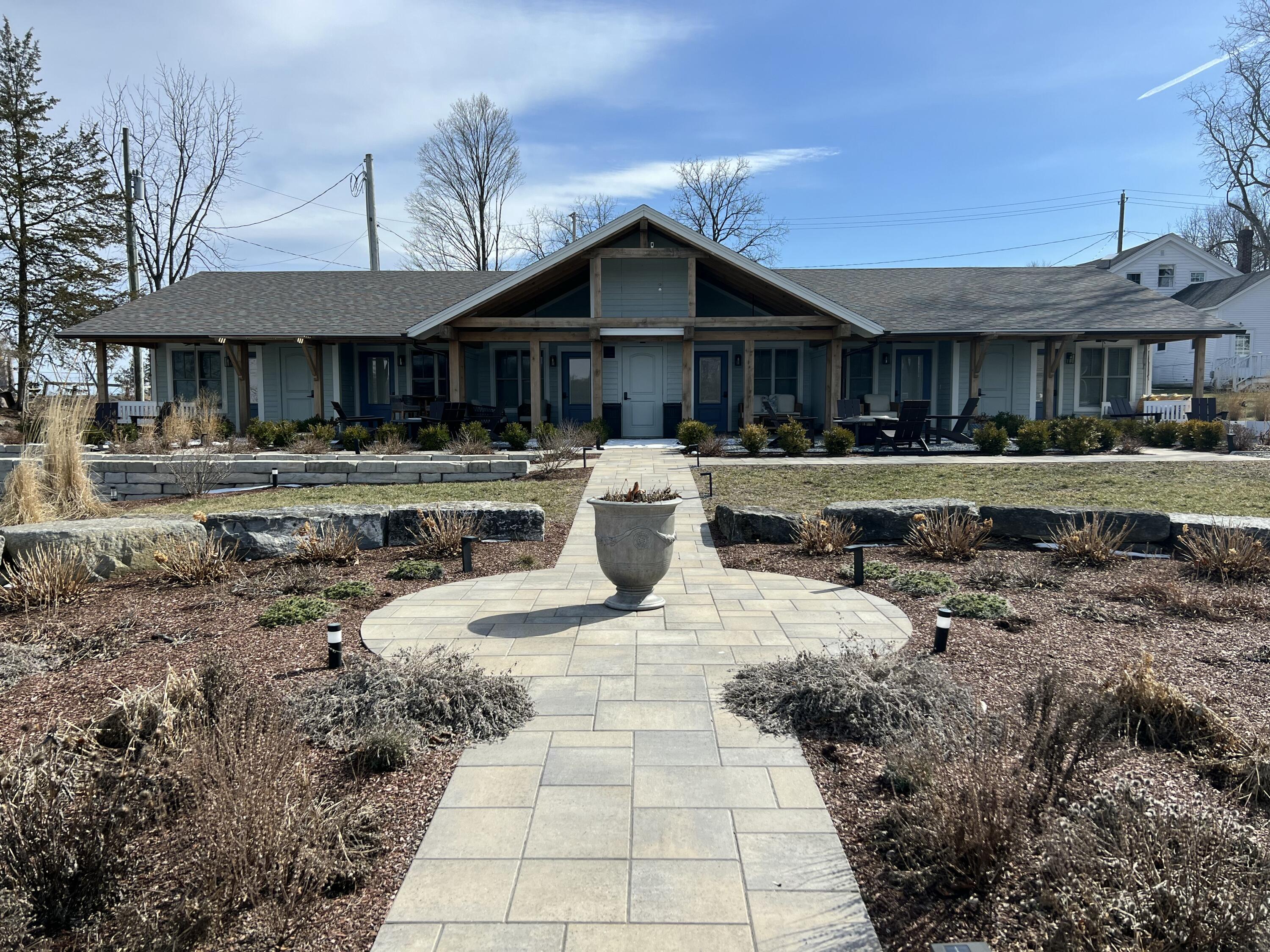 29 Beggs Point Street Essex NY 12936