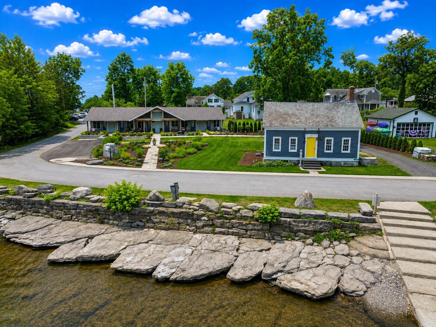 29 Beggs Point Street Essex NY 12936