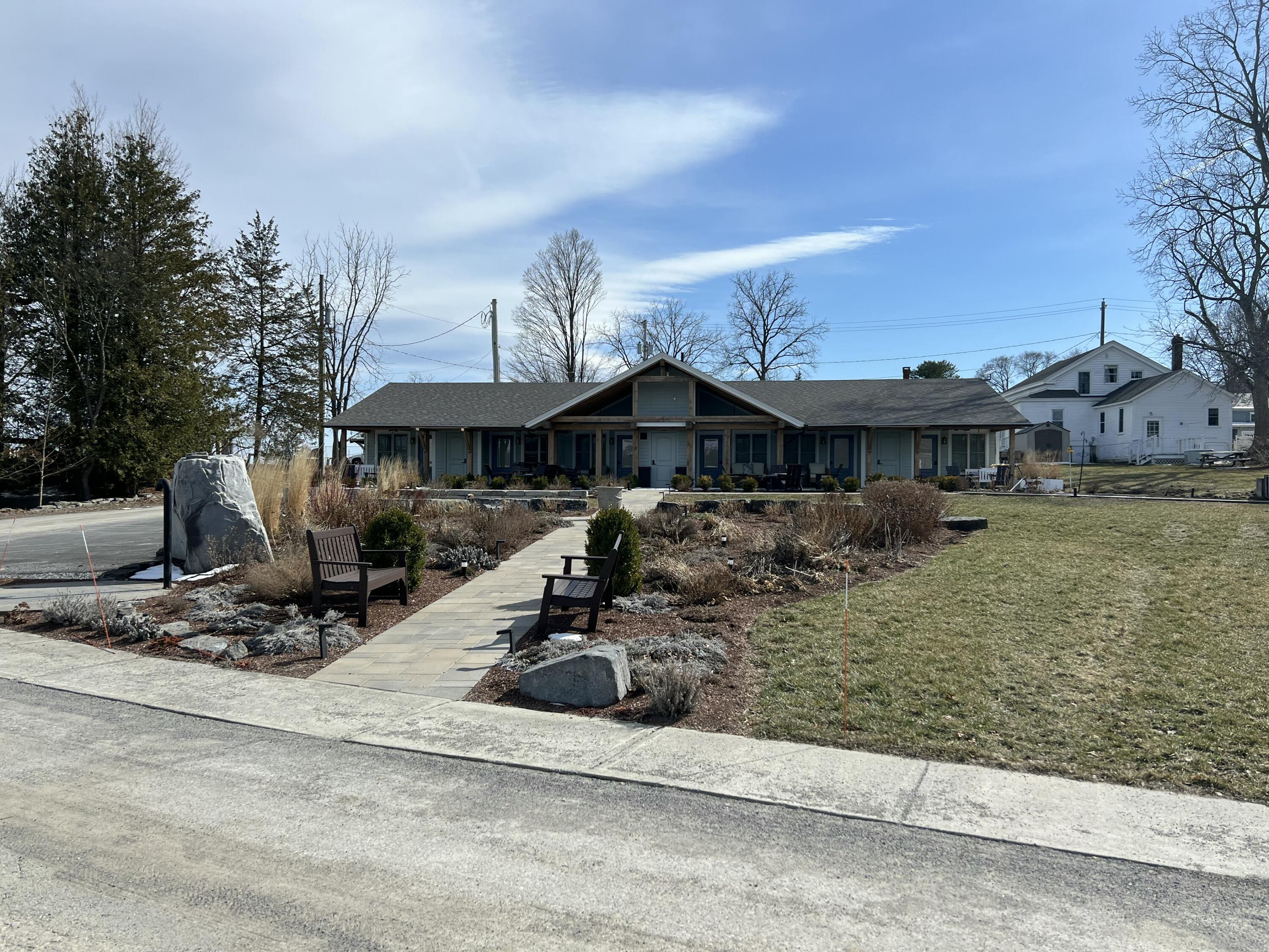 29 Beggs Point Street Essex NY 12936