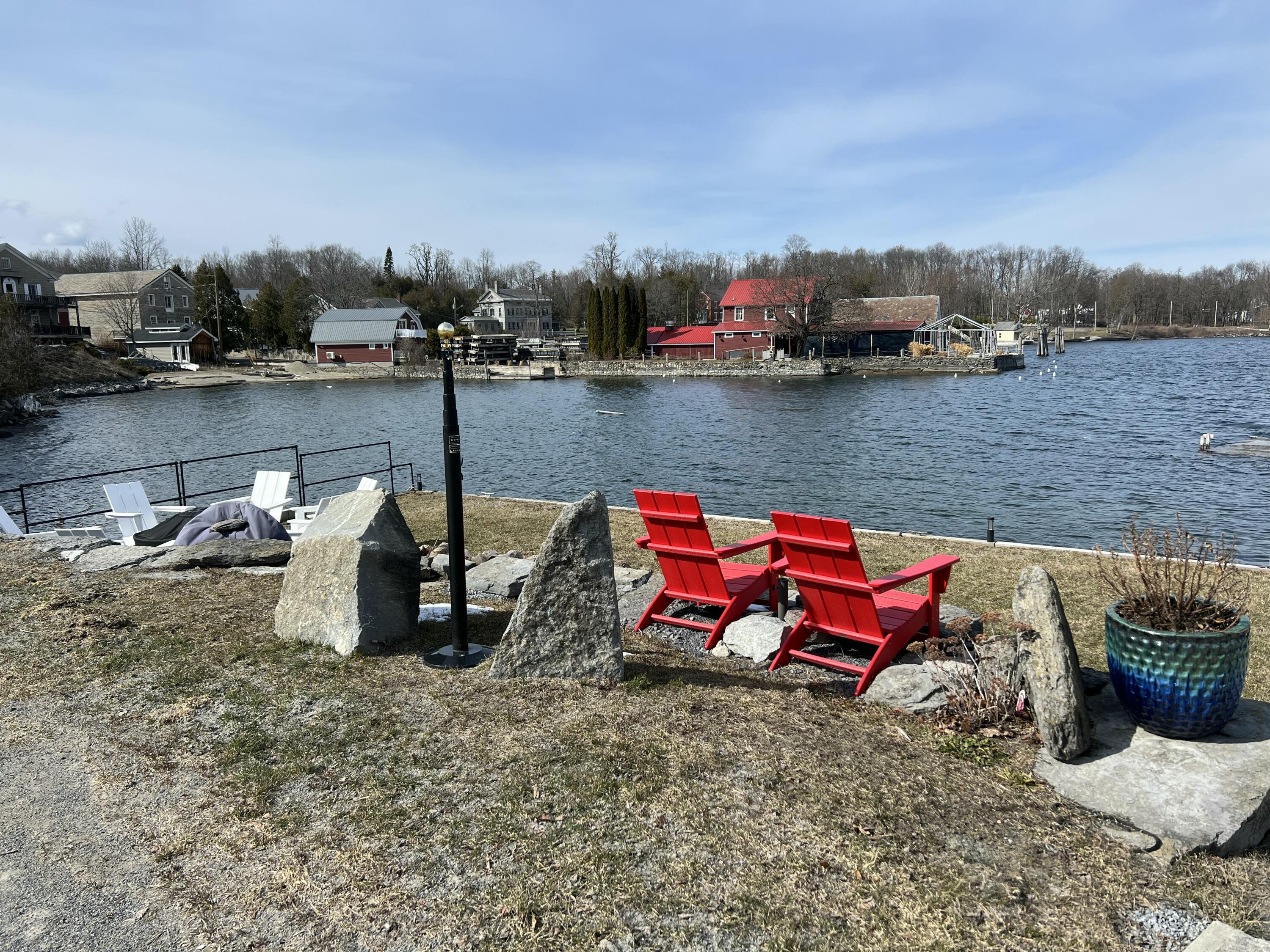 29 Beggs Point Street Essex NY 12936