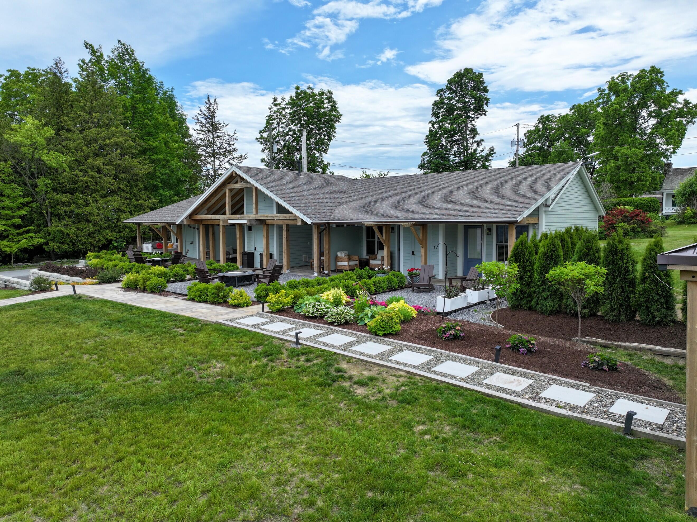 29 Beggs Point Street Essex NY 12936