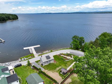 29 Beggs Point Street Essex NY 12936