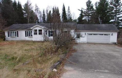 29 Trillium Drive Lake Placid NY 12946