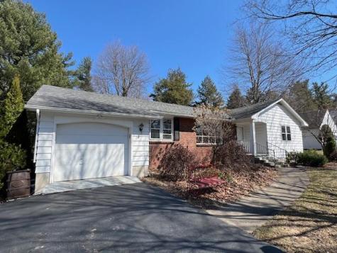 22 Maiden Lane Peru NY 12972