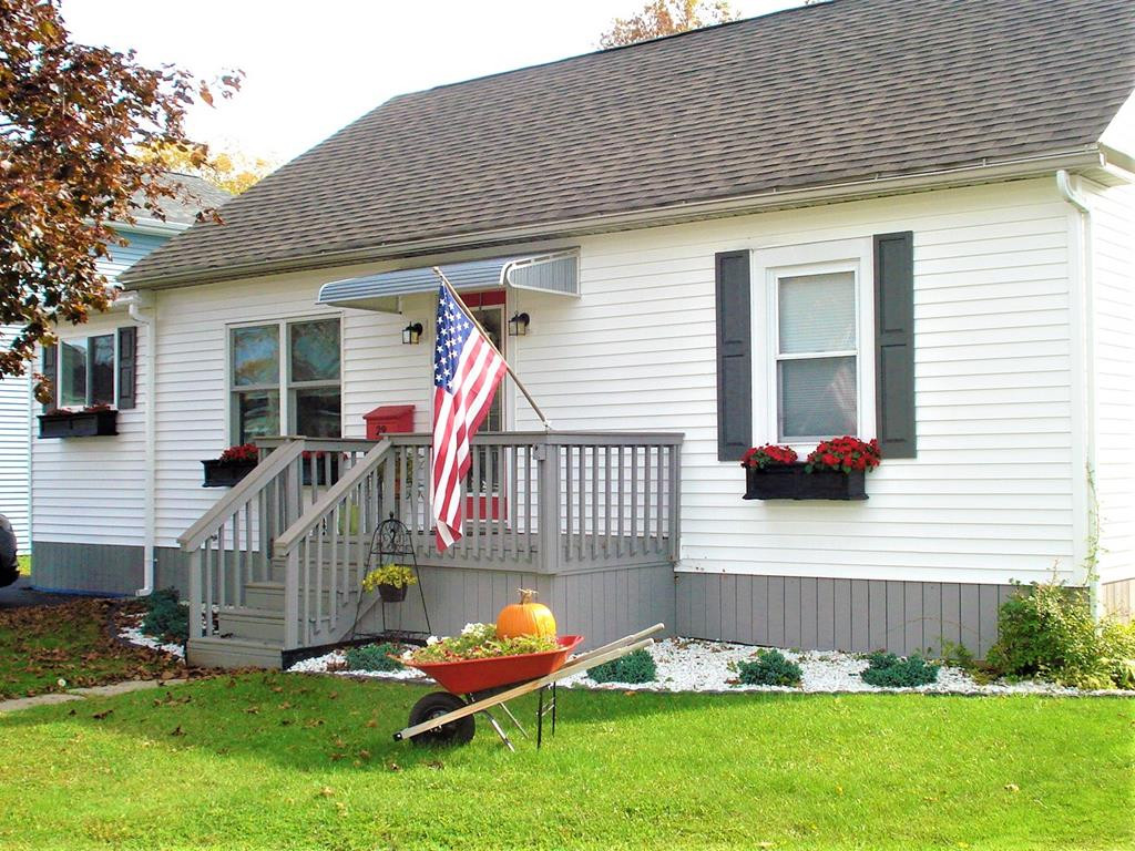29 Chapman Street Rouses Point NY 12979