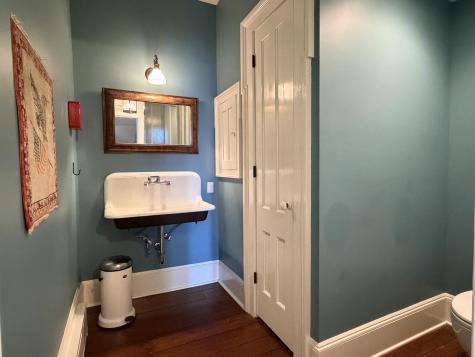 2775 Essex Road Essex NY 12936
