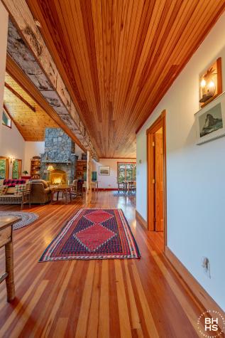 127 Round Top Lane Keene NY 12942