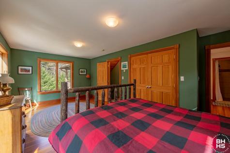 127 Round Top Lane Keene NY 12942