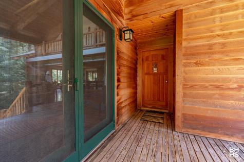 127 Round Top Lane Keene NY 12942