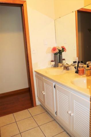57 Algonquin Park Plattsburgh NY 12901