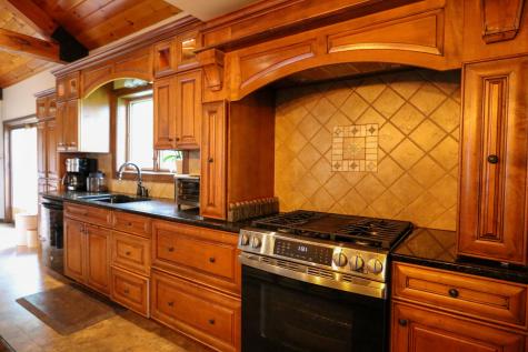 10857 Route 9 Champlain NY 12919