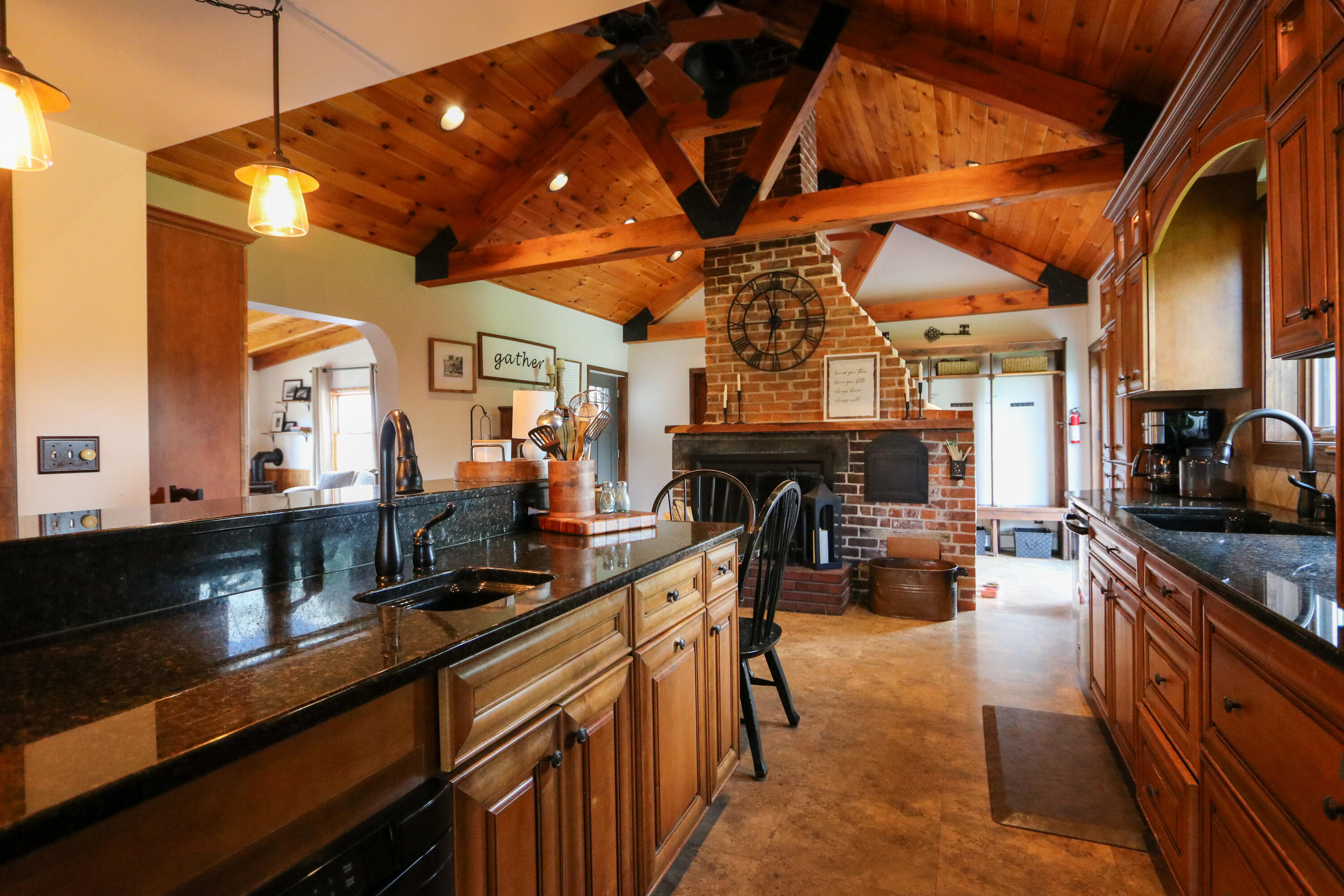 10857 Route 9 Champlain NY 12919