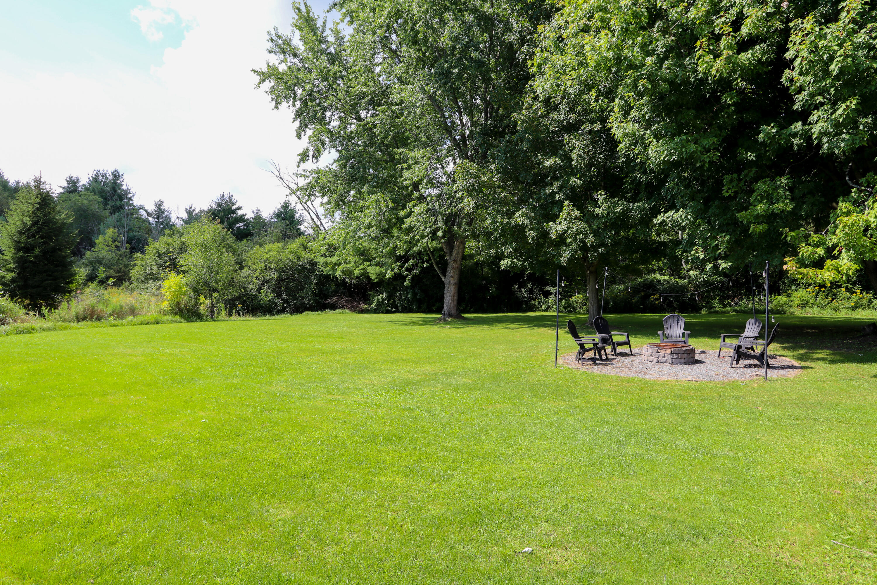10857 Route 9 Champlain NY 12919