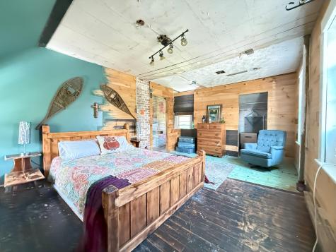 26 Lakeview Avenue Tupper Lake NY 12986