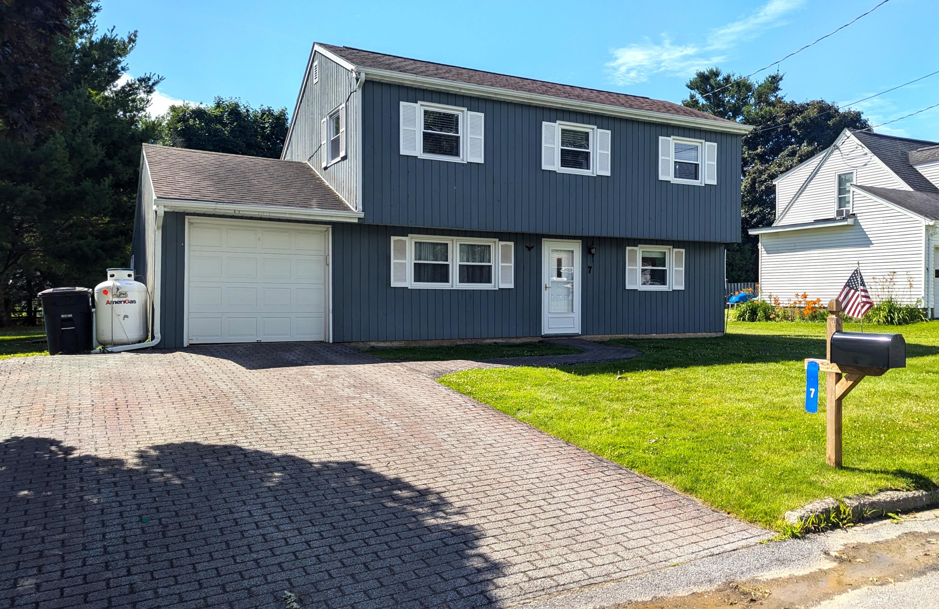 7 Washington Place Plattsburgh NY 12901