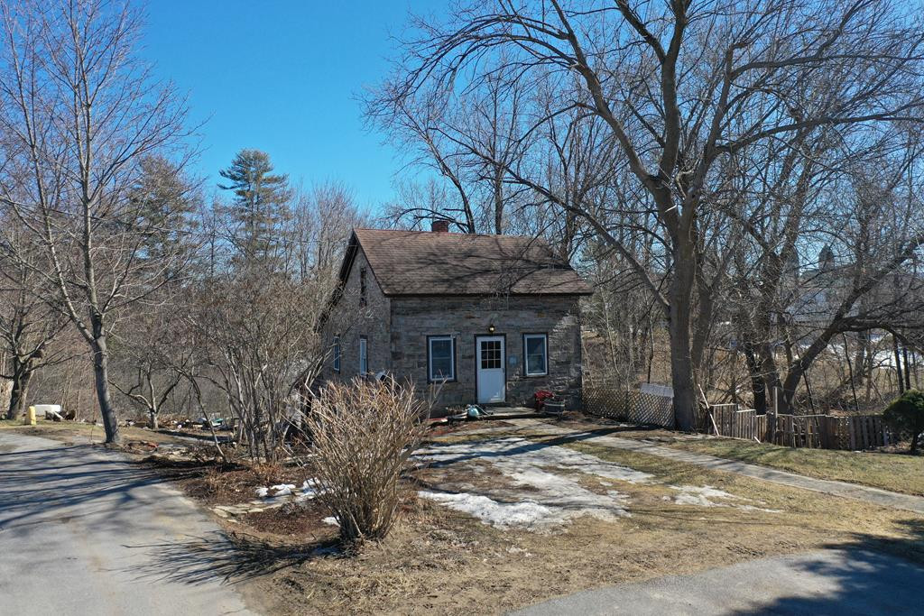 4/8 Grove Street Keeseville NY 12944