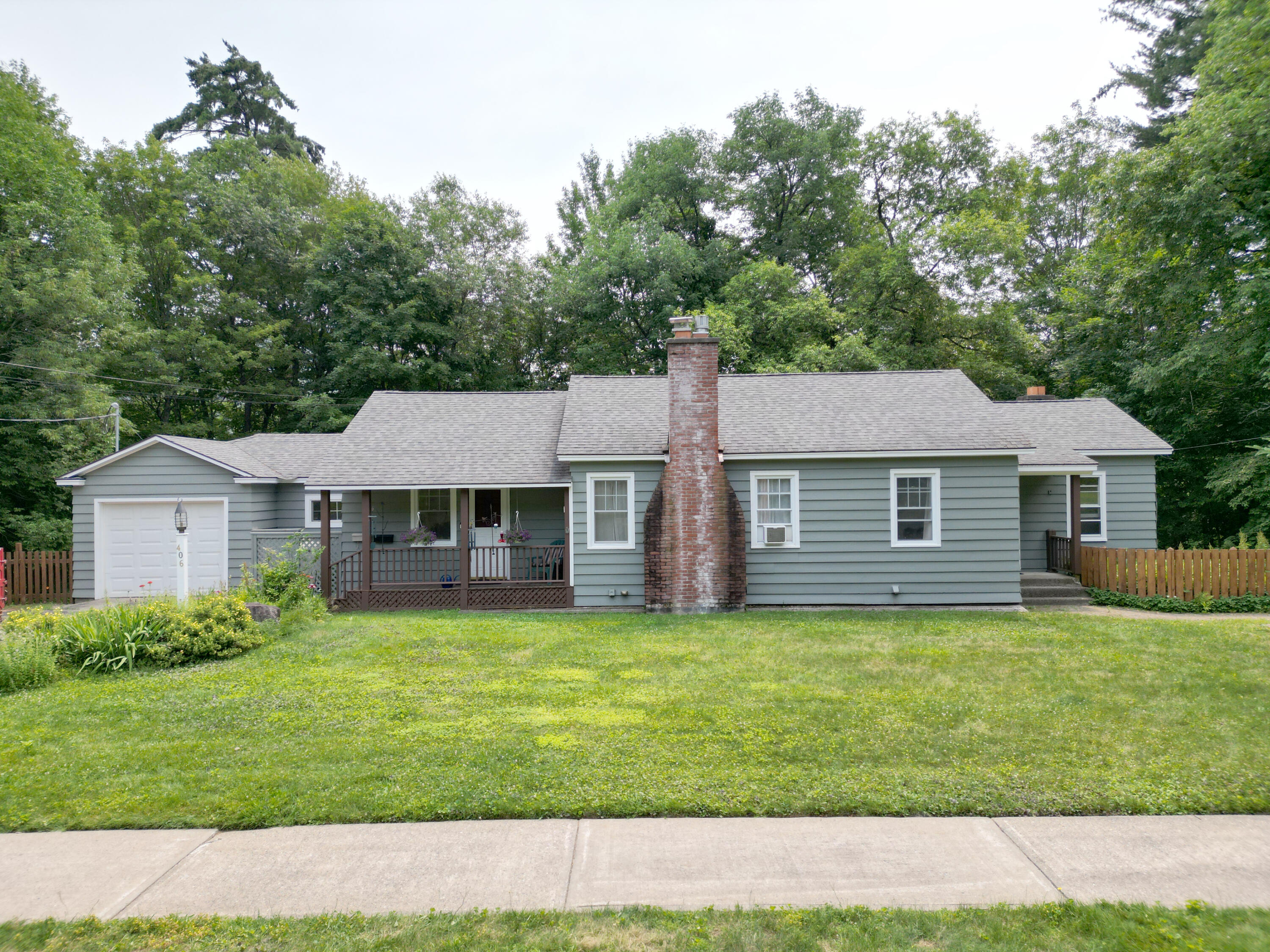 406 Park Avenue Saranac Lake NY 12983