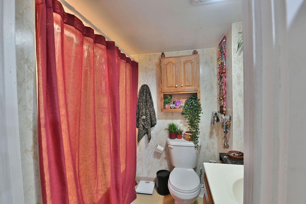 406 Park Avenue Saranac Lake NY 12983
