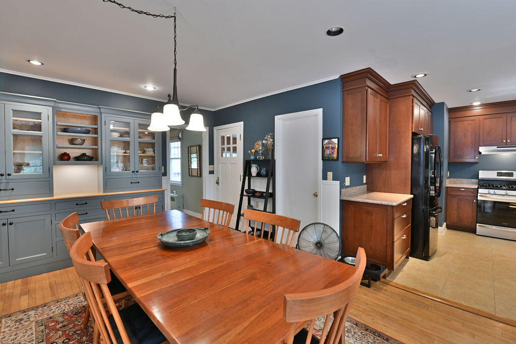 406 Park Avenue Saranac Lake NY 12983